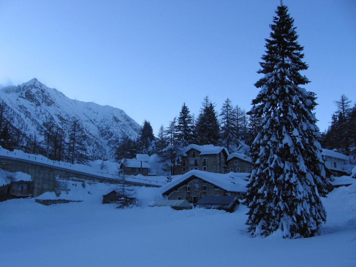 Chalet Del Lago Черезоле Реал Екстериор снимка