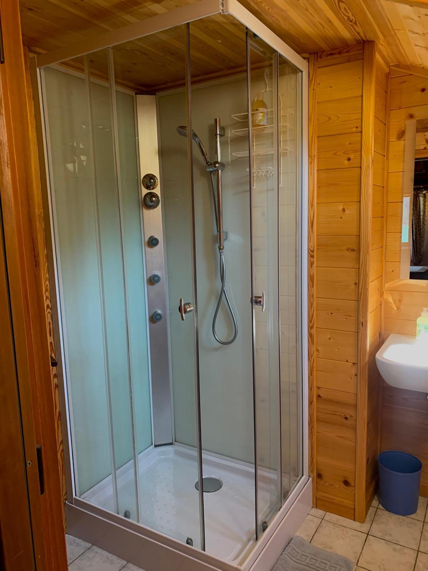 Chalet Del Lago Черезоле Реал Екстериор снимка