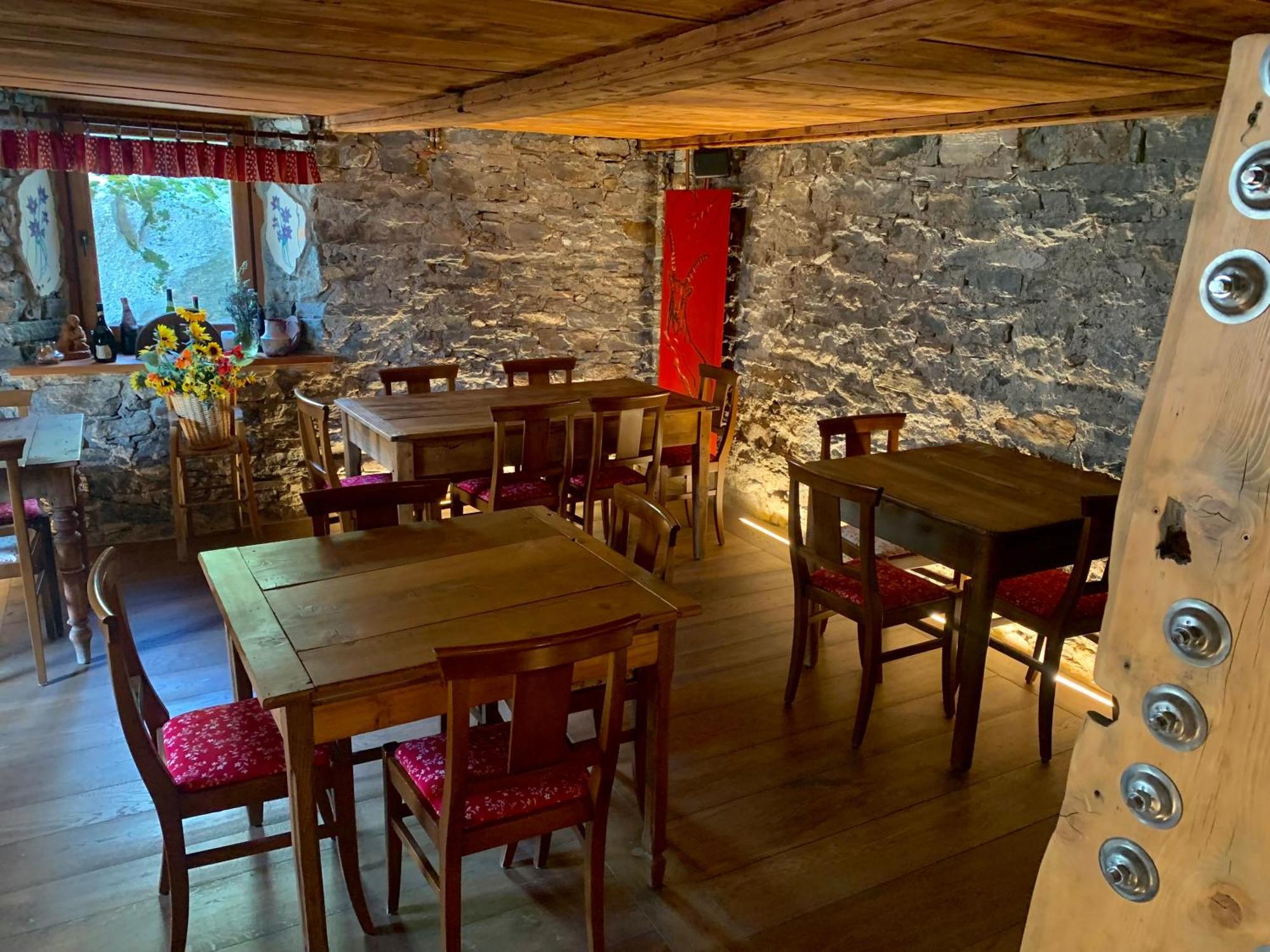 Chalet Del Lago Черезоле Реал Екстериор снимка
